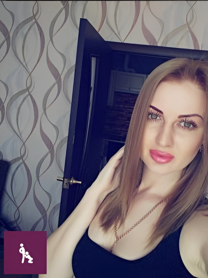 Кира привлекальеная девушка из Старицы цена от 4000 руб