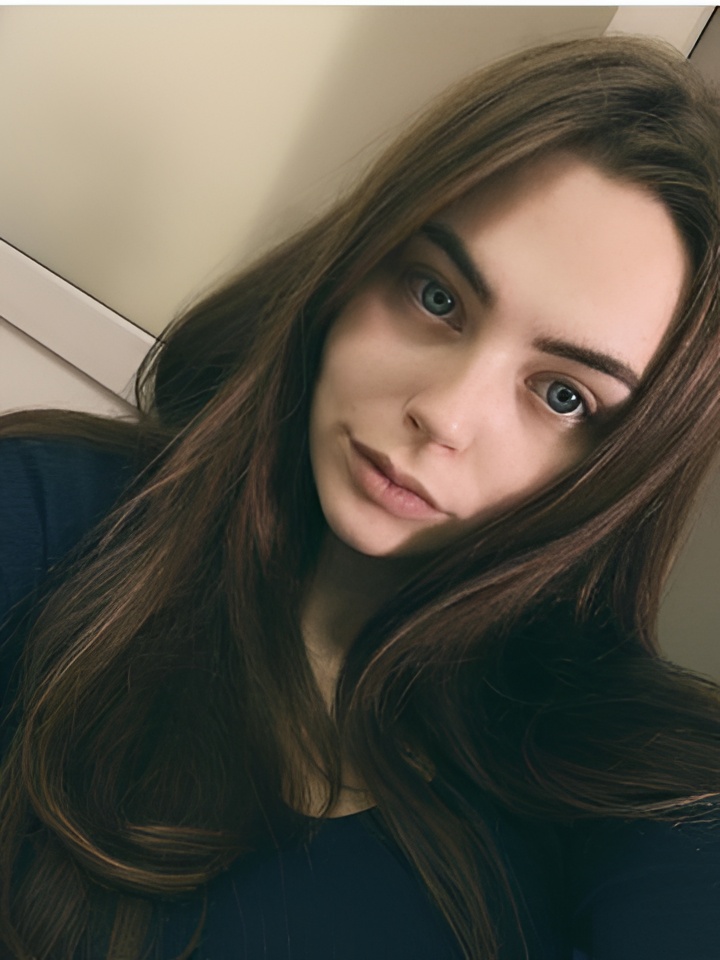 Олеся привлекальеная девушка из Старицы цена от 2500 руб