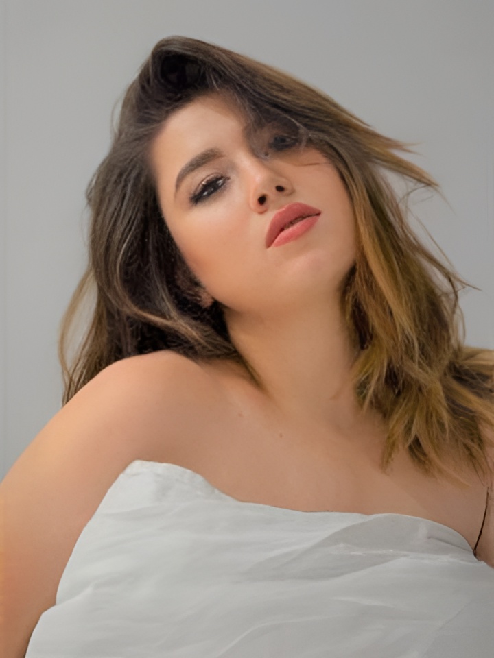 Ульяна привлекальеная девушка из Старицы цена от 1500 руб