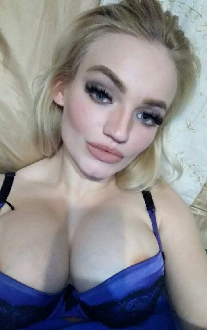 Таня привлекальеная девушка из Старицы цена от 3000 руб