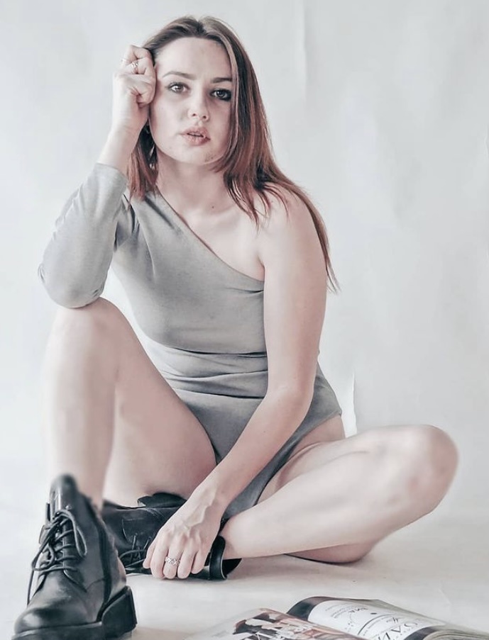 🎥 Нана привлекальеная девушка из Старицы цена от 6000 руб