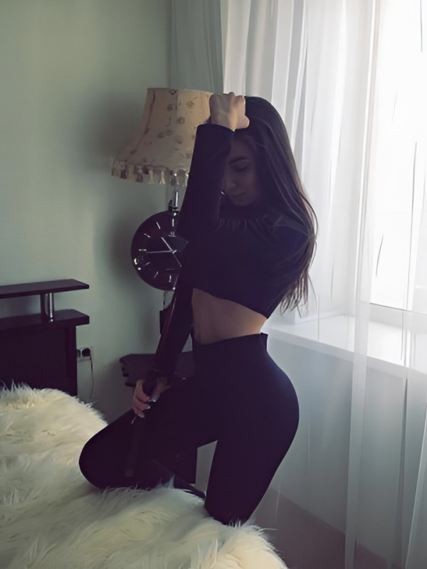 Фаина привлекательная девушка из Старицы цена от 2000 руб