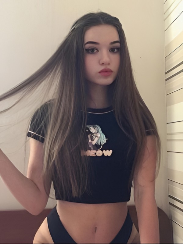 Марина привлекательная девушка из Старицы цена от 4000 руб