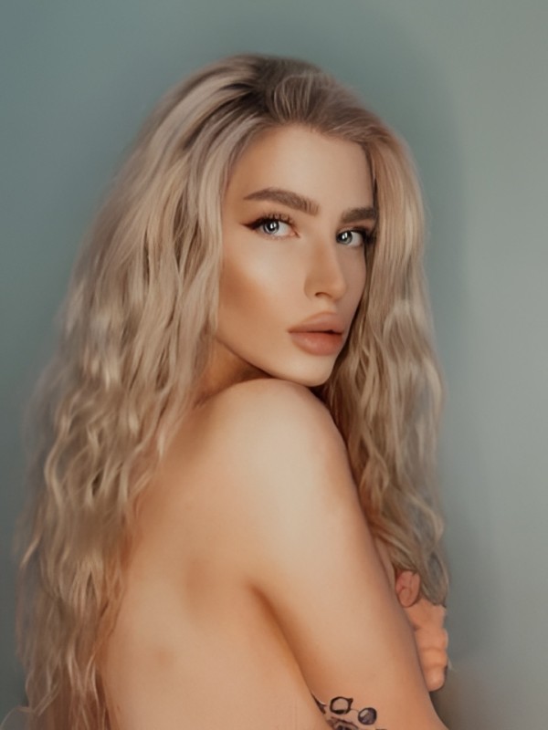 Римма привлекательная девушка из Старицы цена от 5000 руб