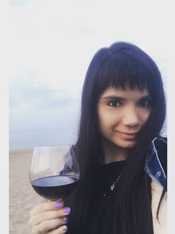 Лизетта привлекательная девушка из Старицы цена от 3000 руб