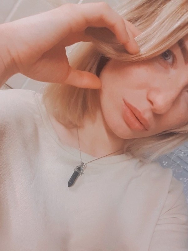 Жанна привлекательная девушка из Старицы цена от 3000 руб