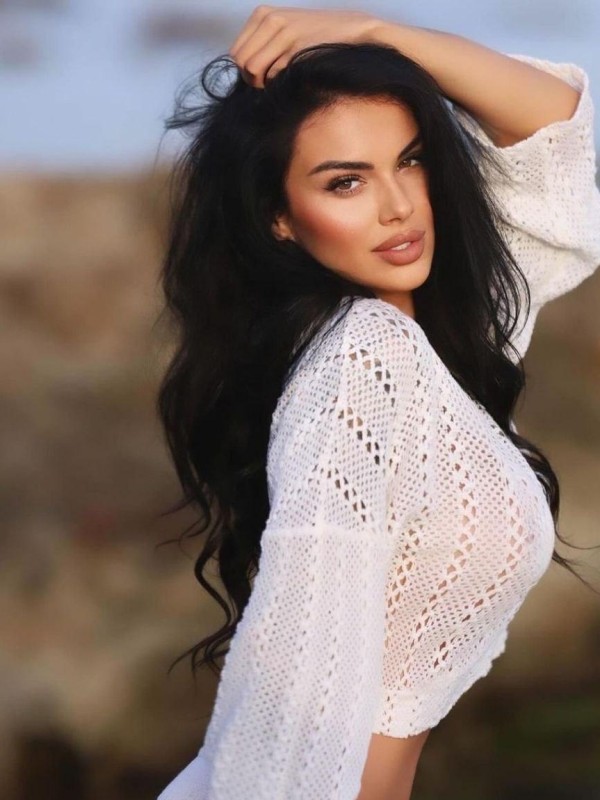 Марсель привлекательная девушка из Старицы цена от 4000 руб