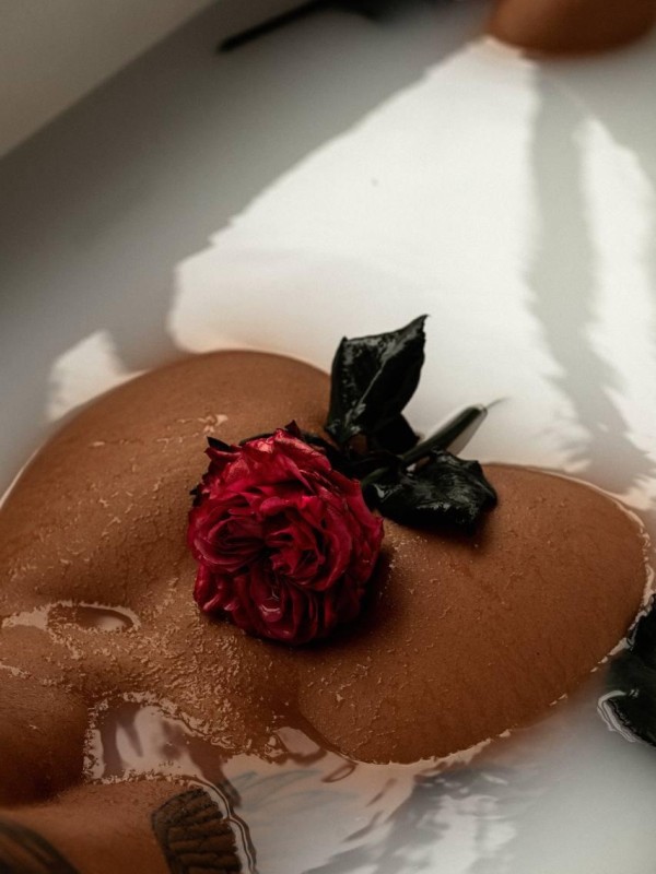 Анастасия привлекательная девушка из Старицы цена от 7000 руб