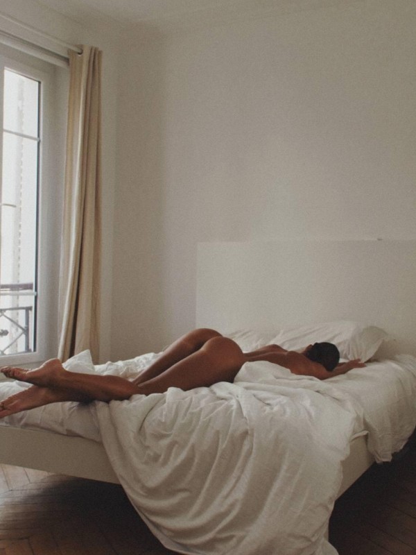 ОЛЯ привлекательная девушка из Старицы цена от 8000 руб